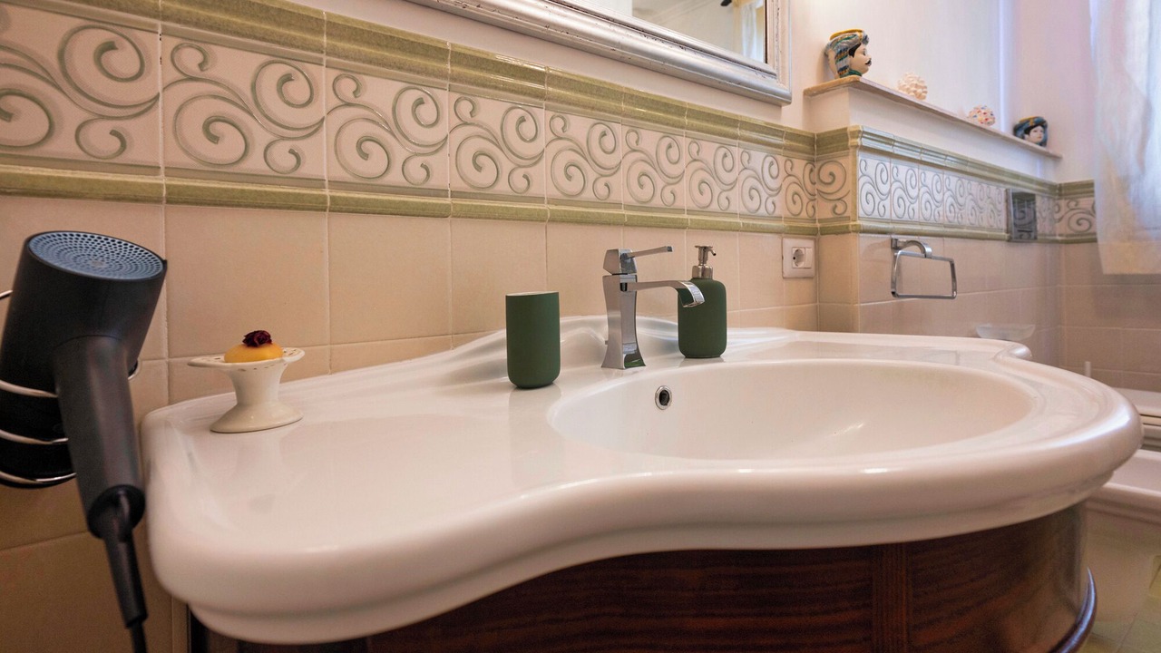 Photo of Bathroom in Giardini Naxos