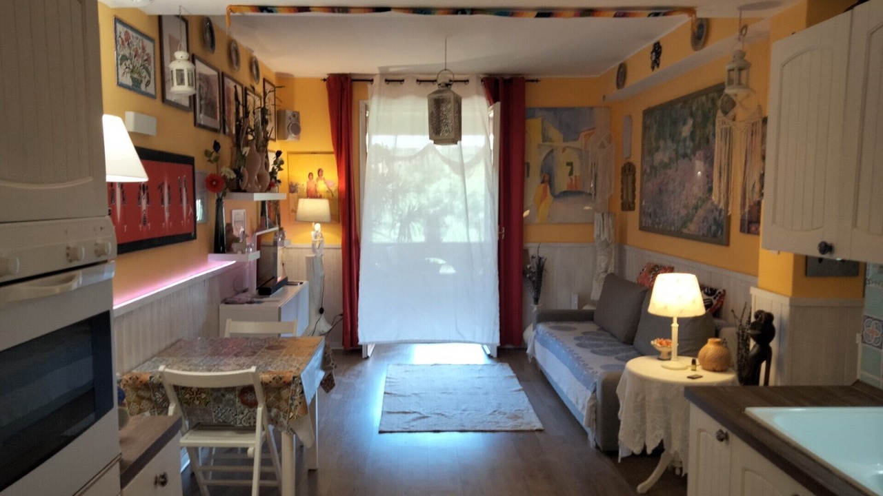 Photo of Others in Acradina