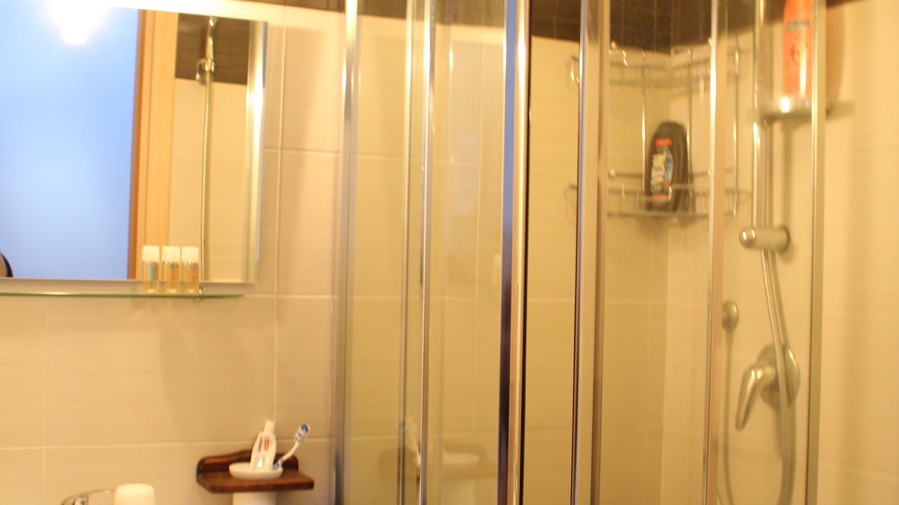 Photo of Bathroom in Palazzolo Acreide Historic Centre