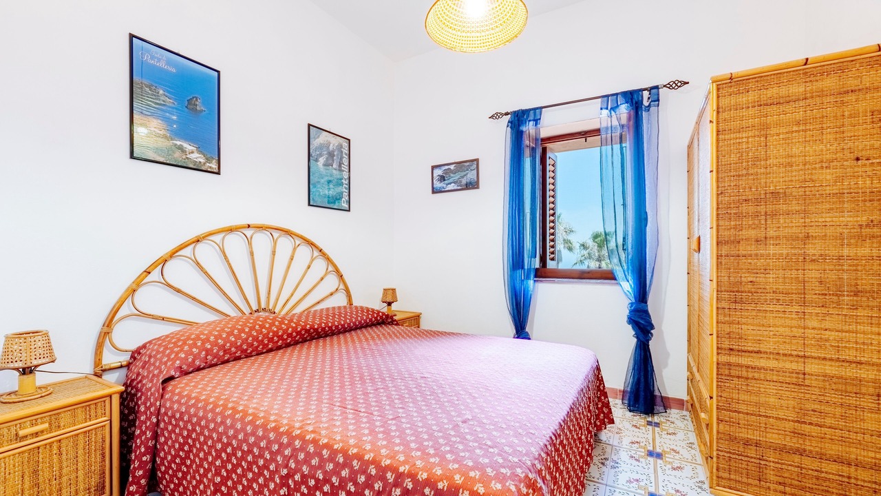 Photo of Bedroom in Pantelleria