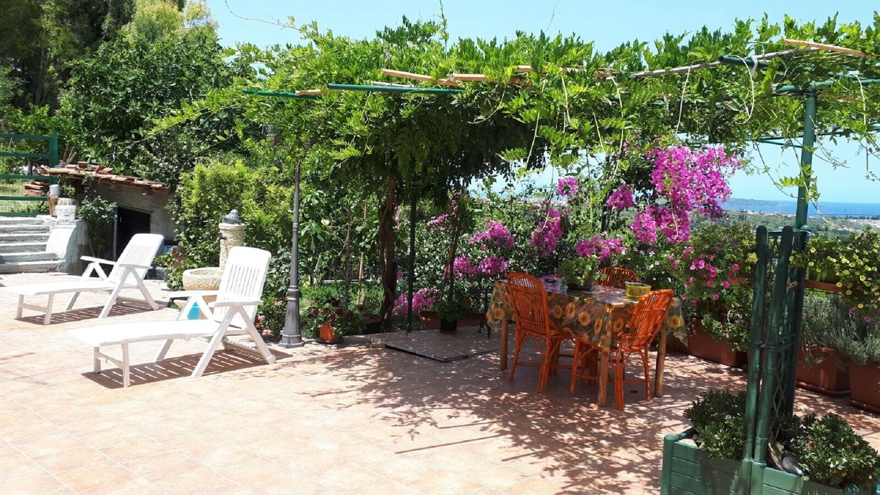 Photo of Outdoor in Condro