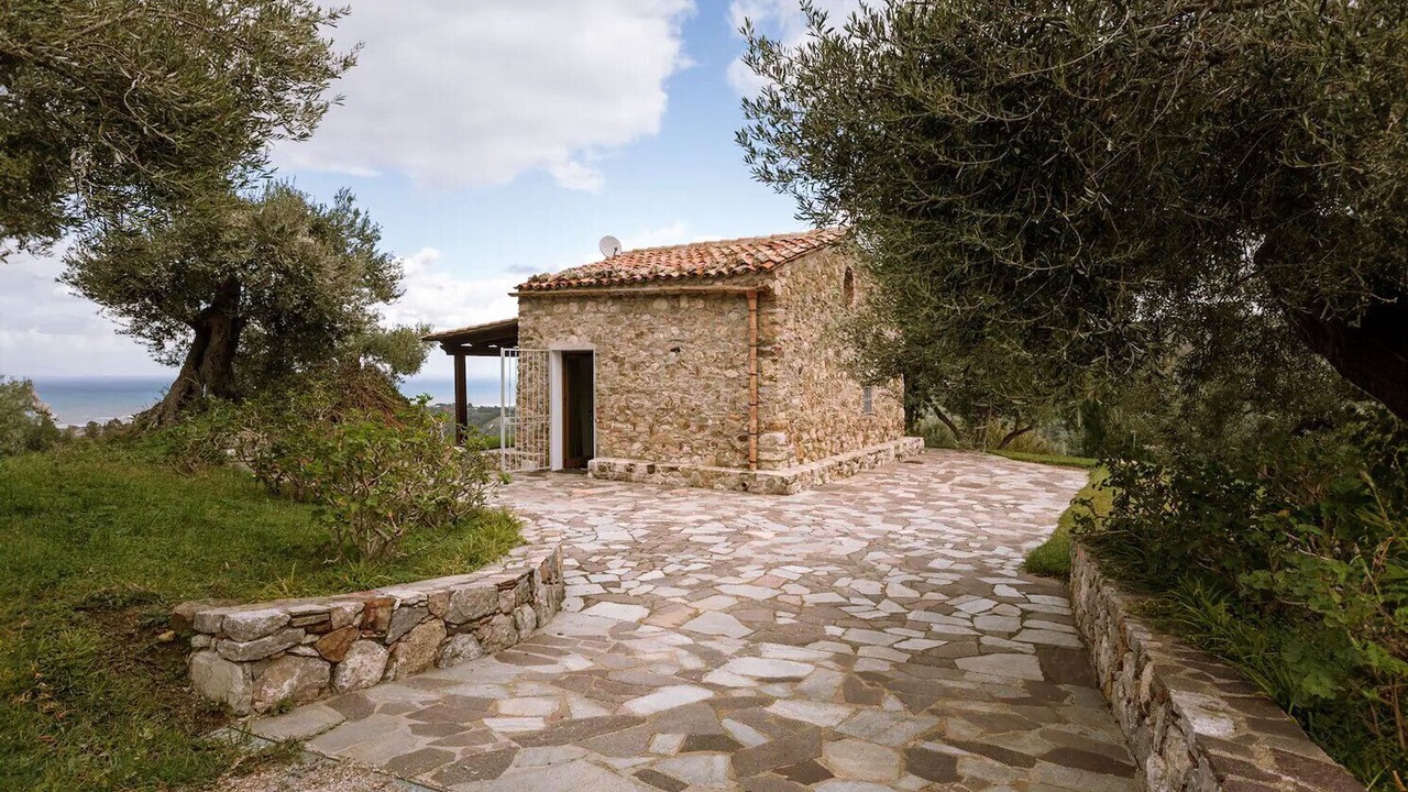 Photo of Outdoor in Collesano