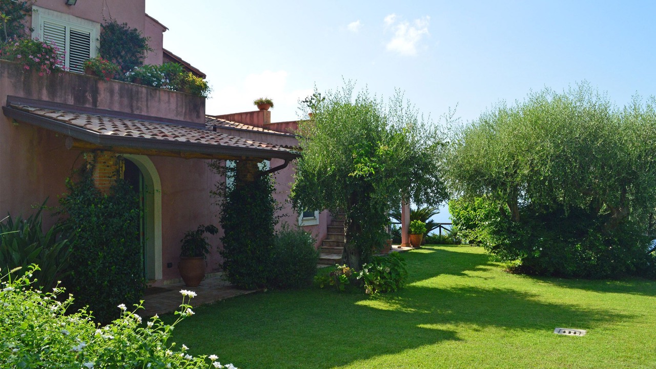 Photo of Outdoor in Catute