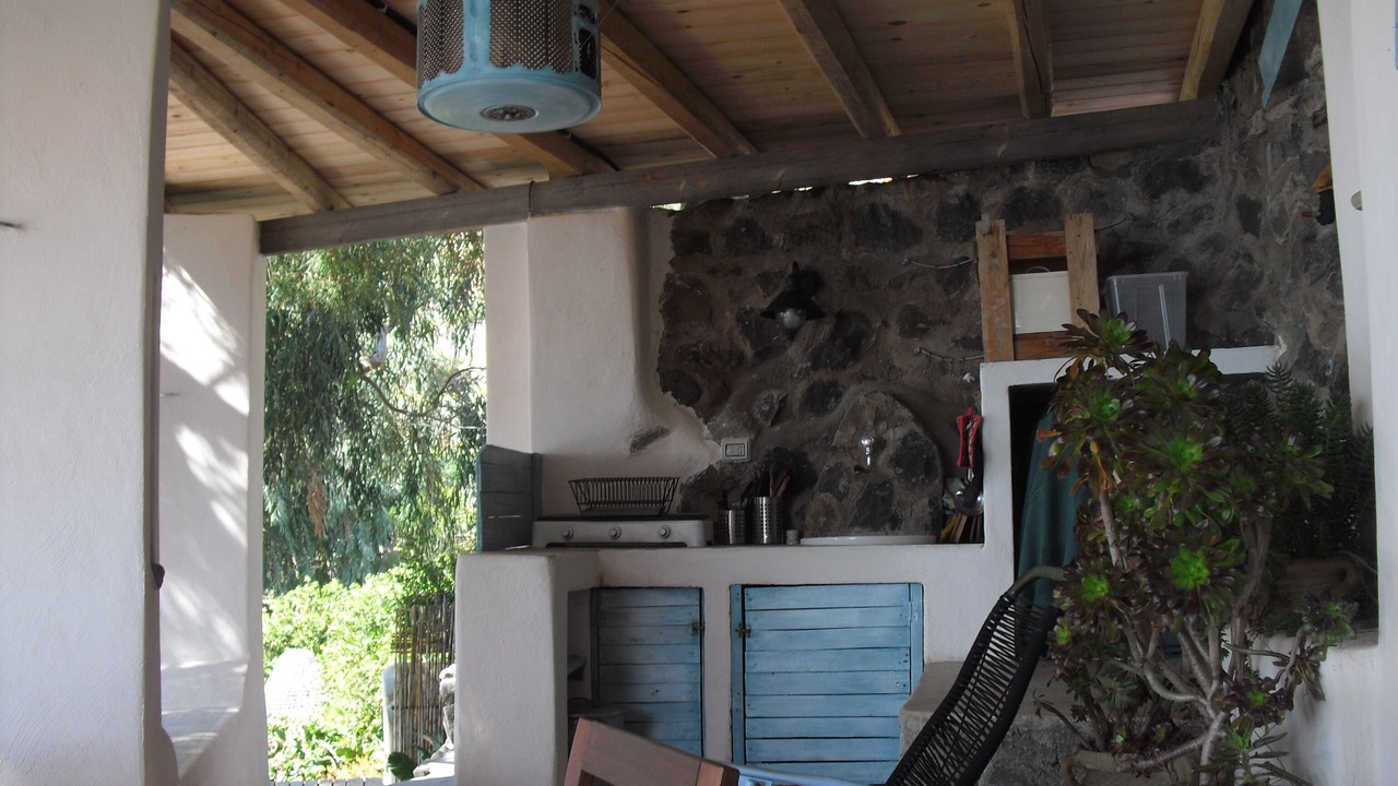Photo of Patio Balcony in Alicudi Porto