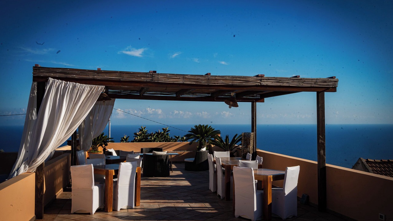 Photo of Patio Balcony in Leni