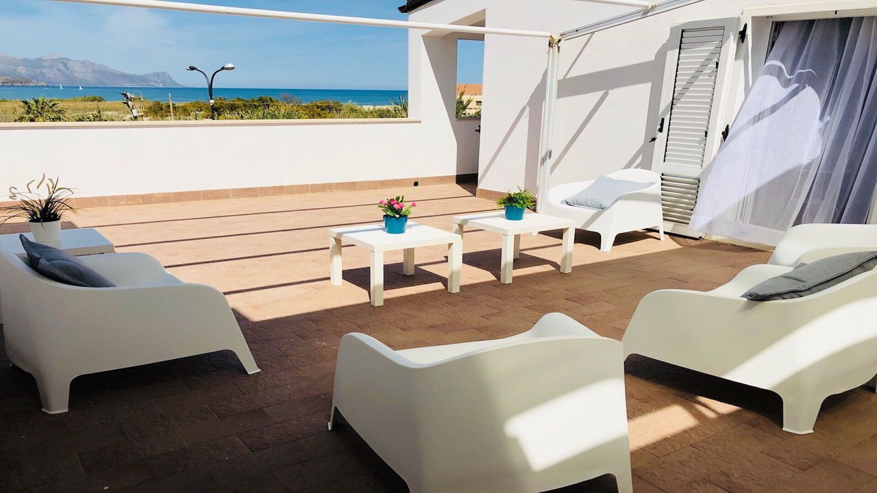 Photo of Patio Balcony in Alcamo Marina