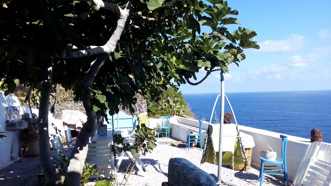 Photo of Patio Balcony in Malfa