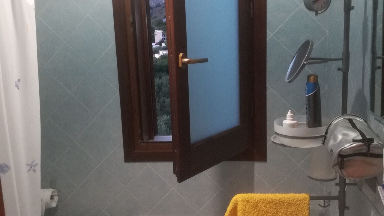 Photo of Bathroom in Macari