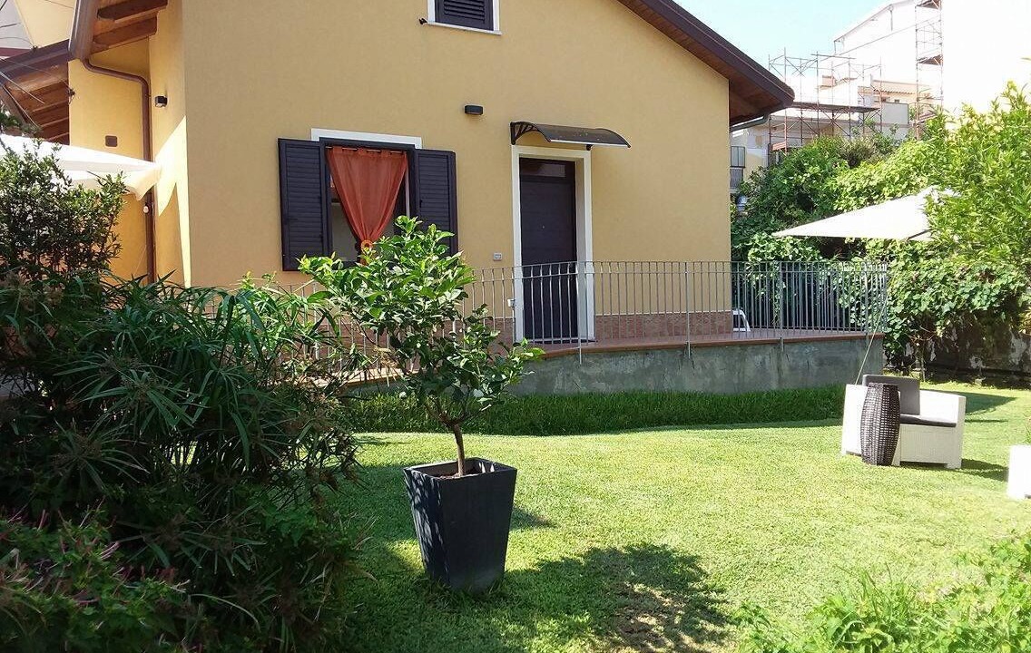 Photo of Patio Balcony in Ali Terme