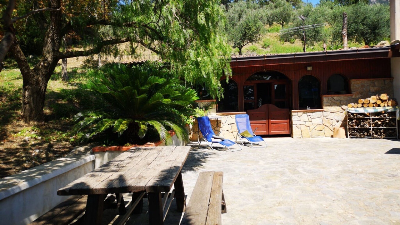 Photo of Patio Balcony in Madonie National Park