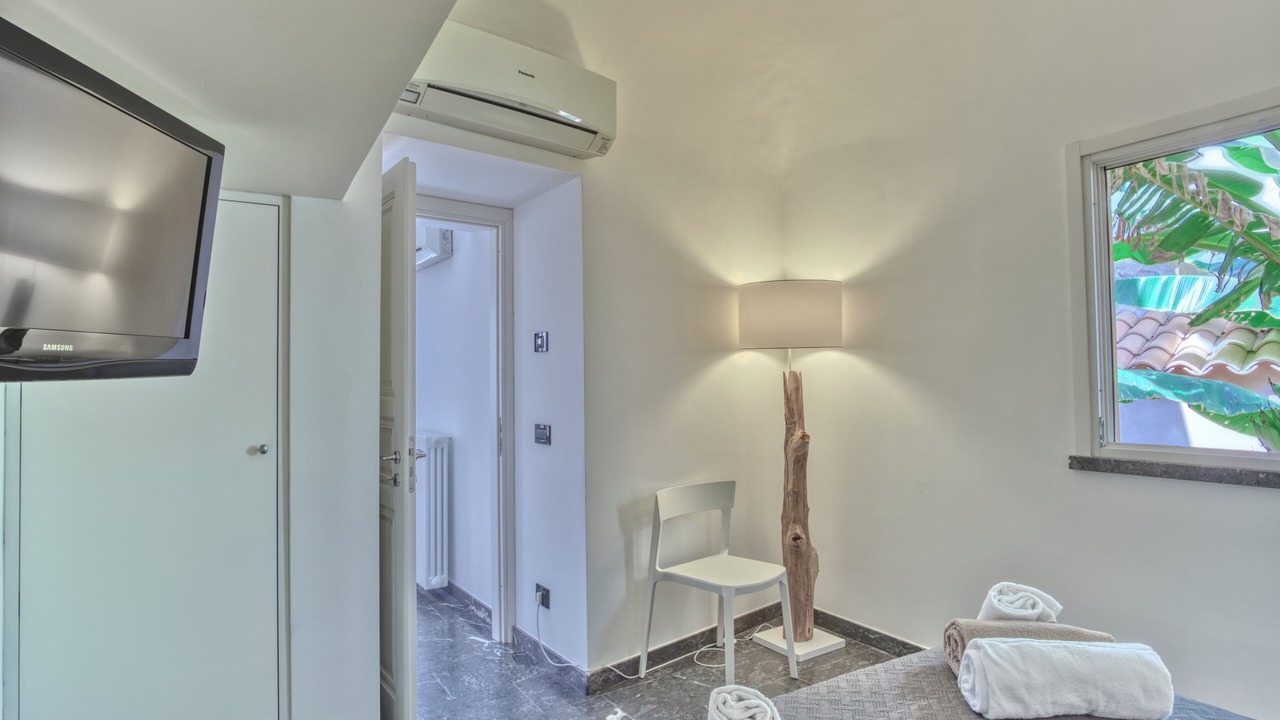 Photo of Bedroom in Old Town