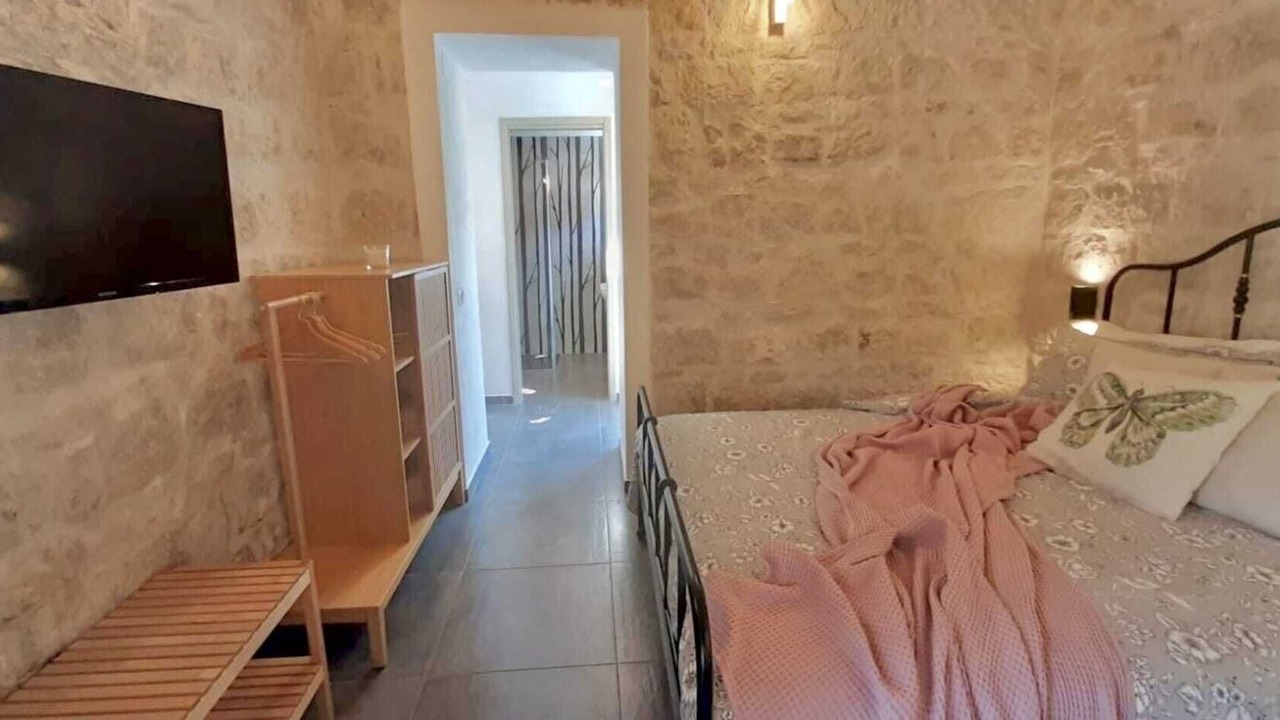 Photo of Bedroom in Monterosso Almo