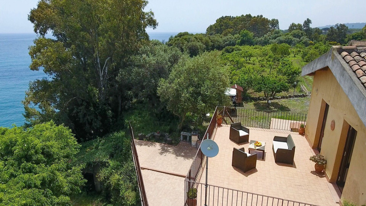 Photo of Patio Balcony in Praiola