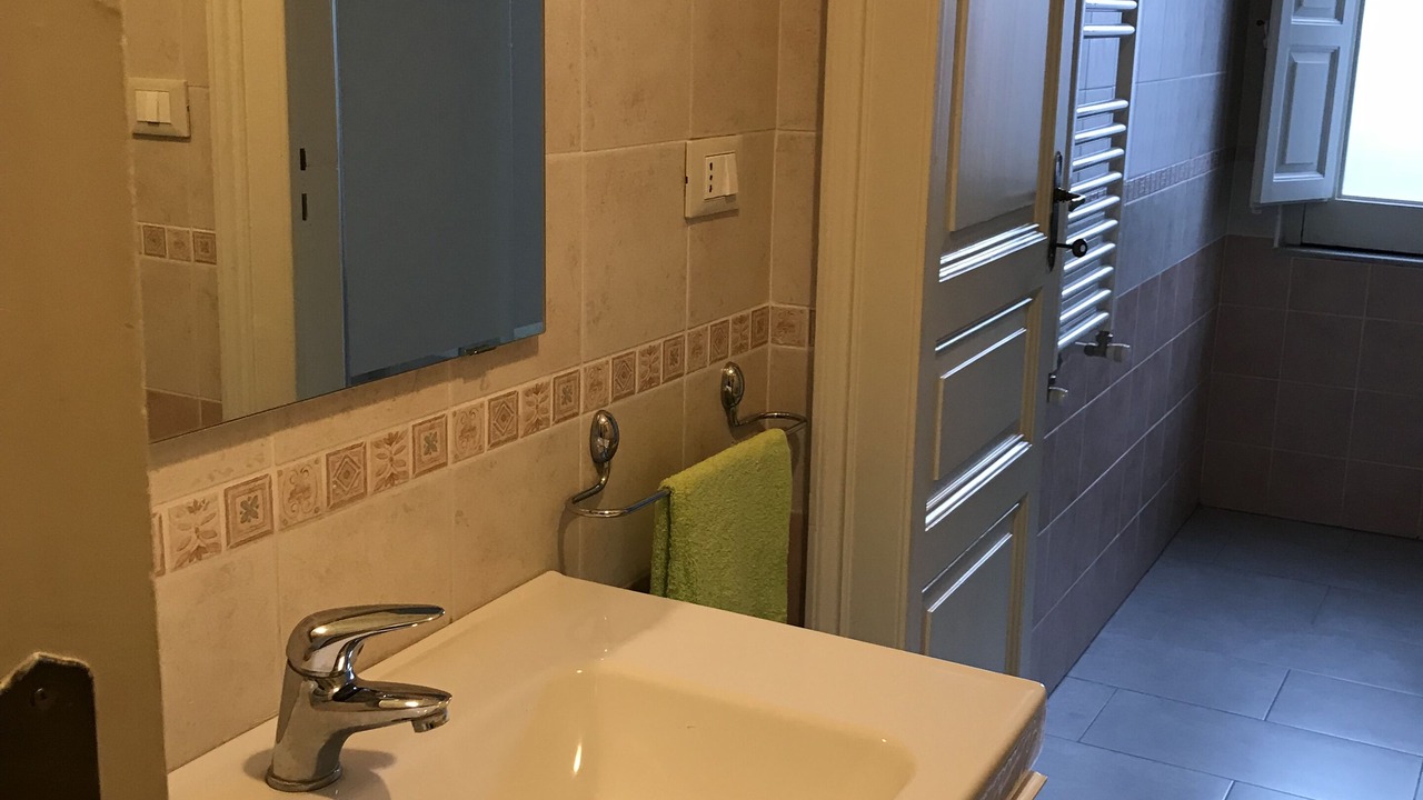 Photo of Bathroom in Borgo-Sanzio