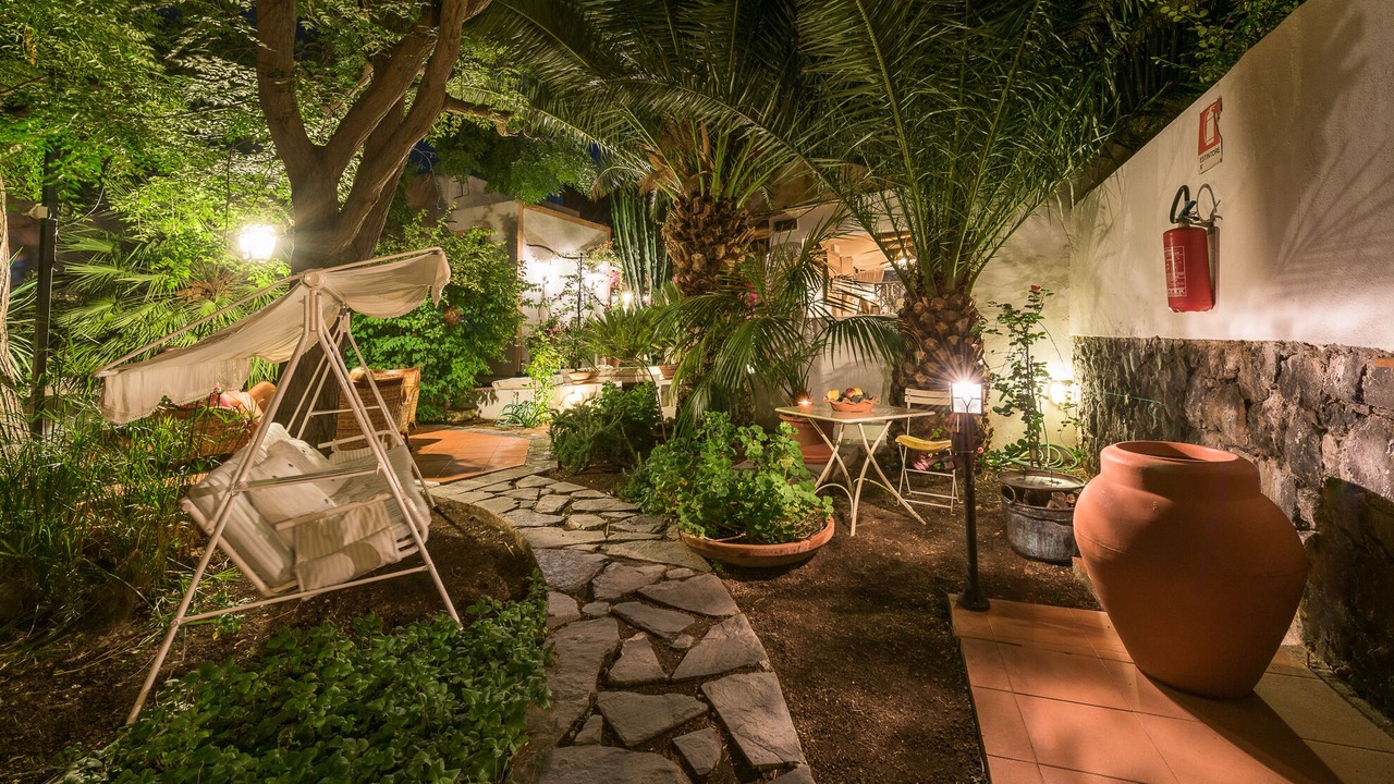 Photo of Patio Balcony in Leni