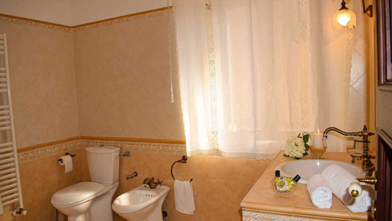 Photo of Bathroom in Rovittello