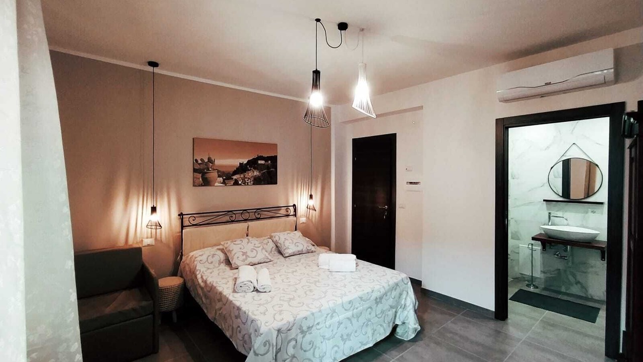 Photo of Bedroom in Savoca