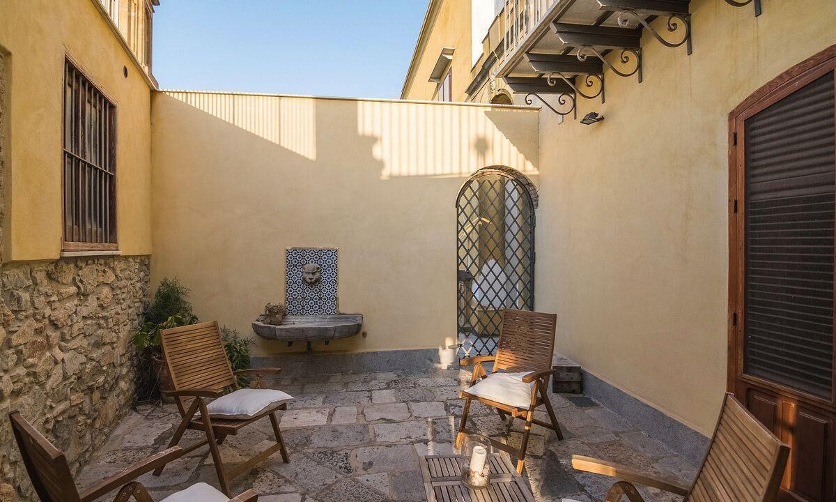 Photo of Patio Balcony in Termini Imerese