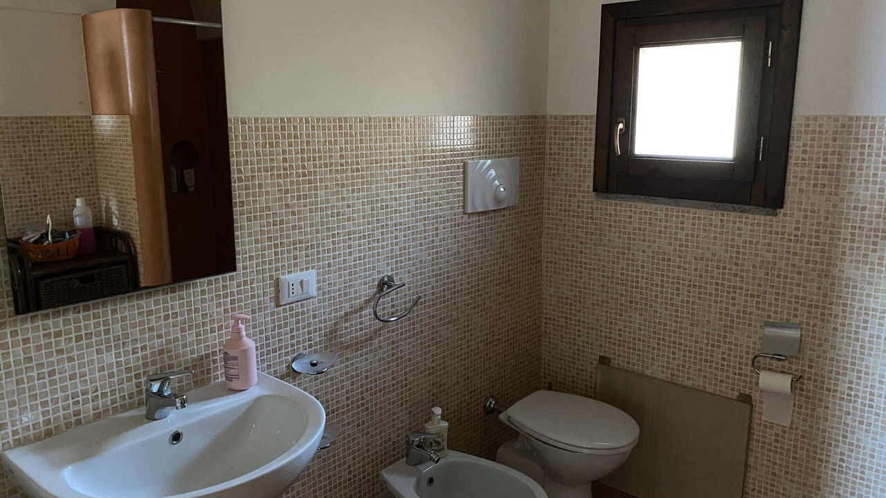 Photo of Bathroom in Pantelleria