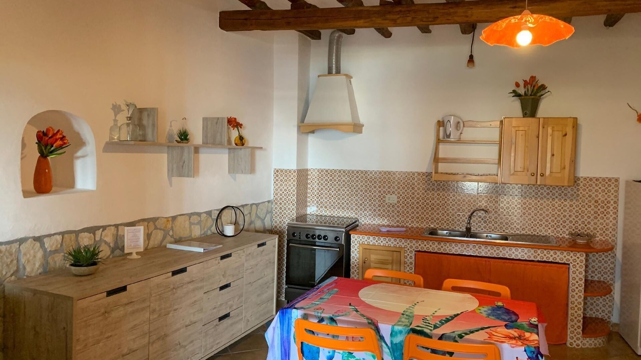 Photo of Kitchen in Malfa