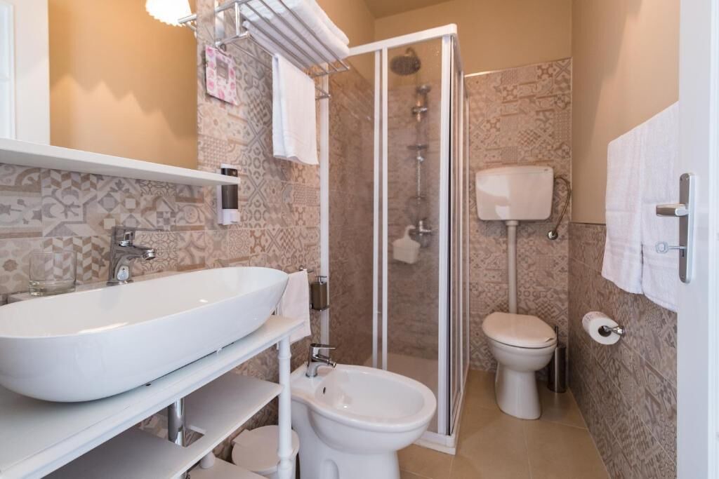 Photo of Bathroom in Santo Stefano di Camastra