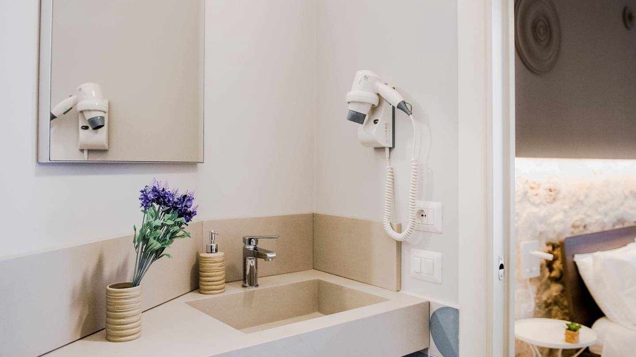 Photo of Bathroom in Alcamo Historic Center