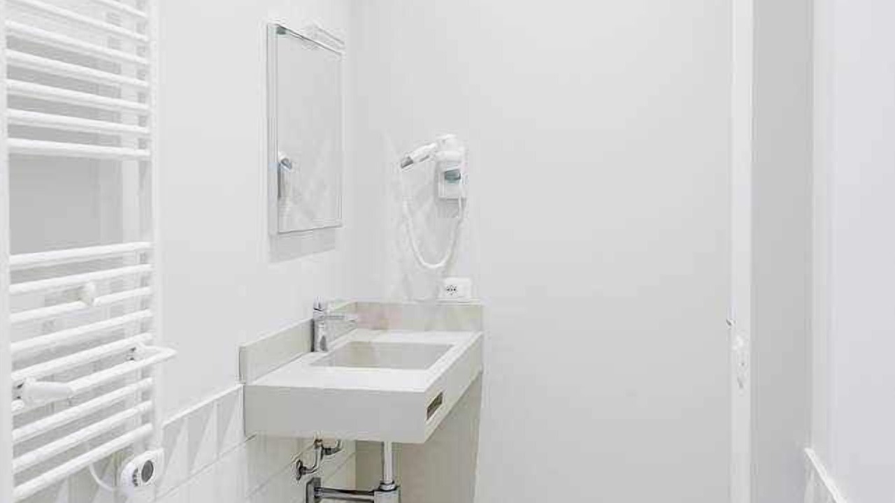 Photo of Bathroom in Alcamo Historic Center
