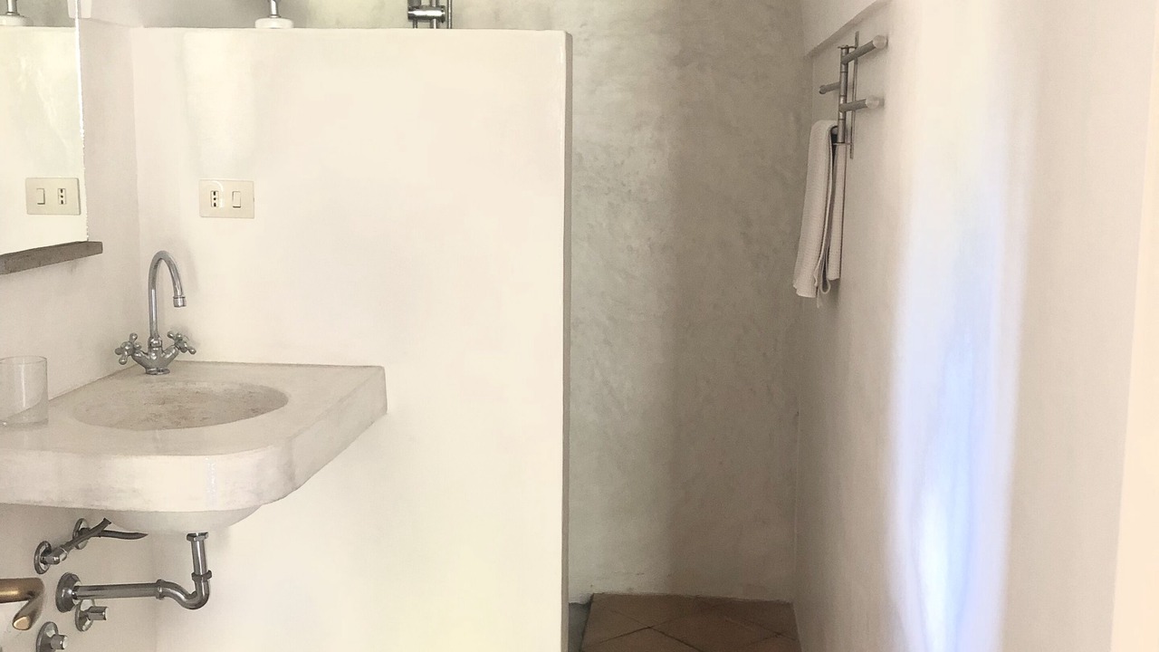 Photo of Bathroom in Pantelleria