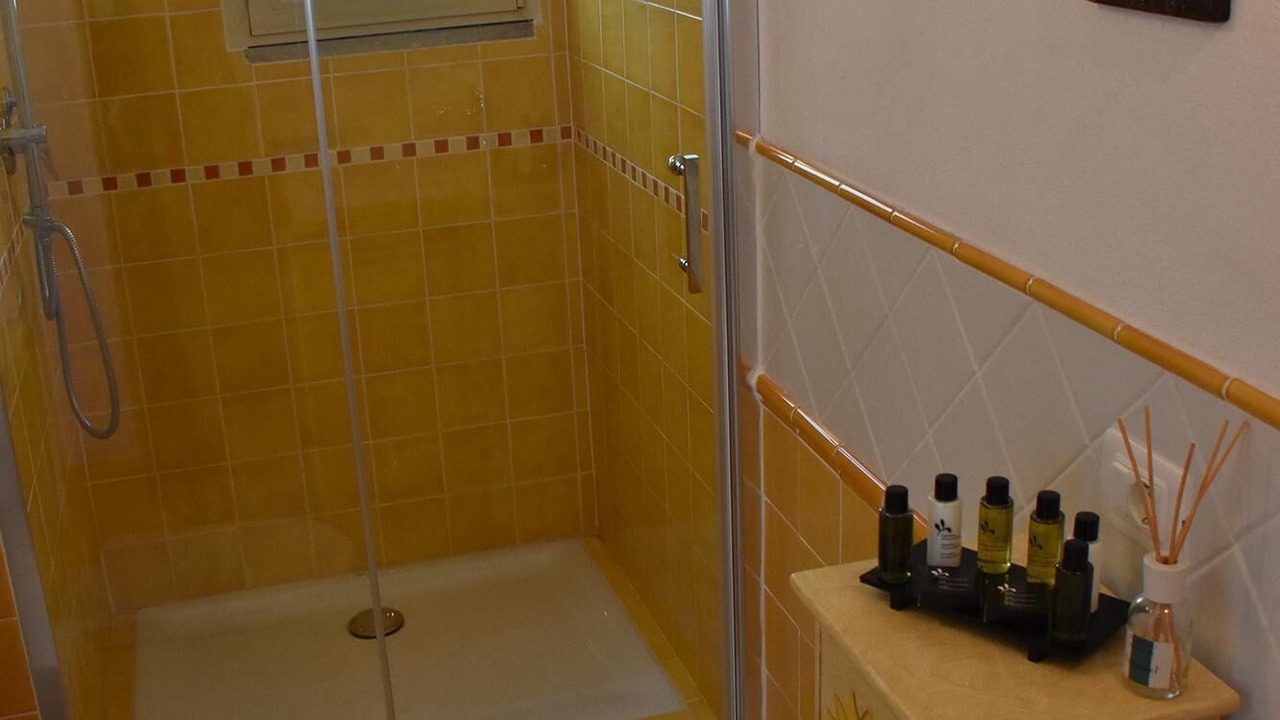Photo of Bathroom in Calatabiano