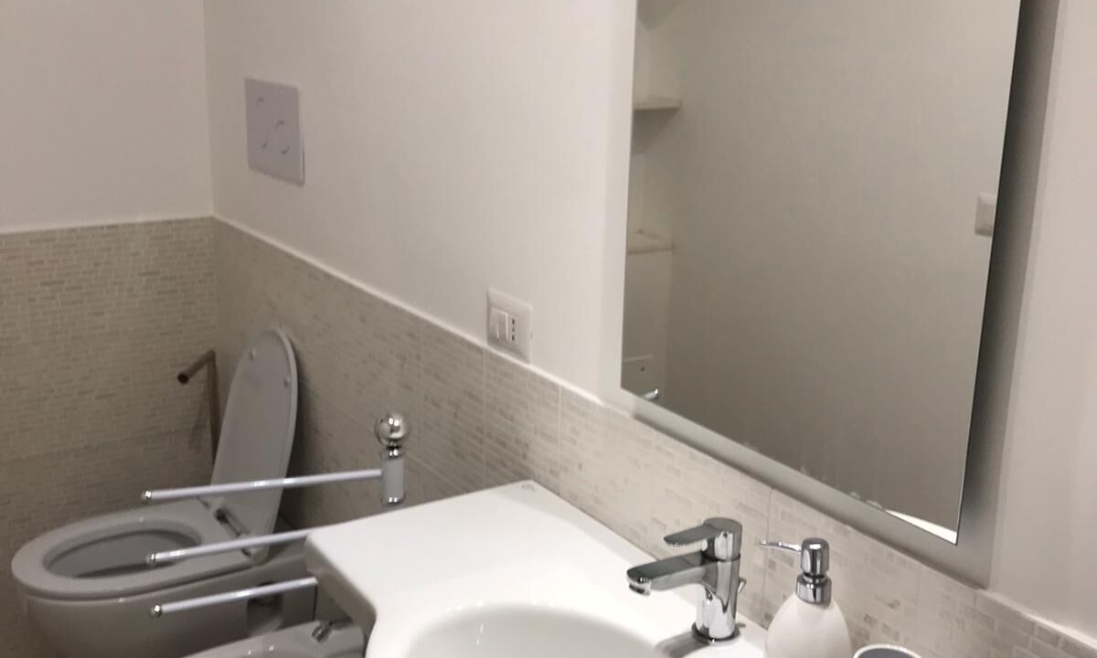 Photo of Bathroom in Vulcanello