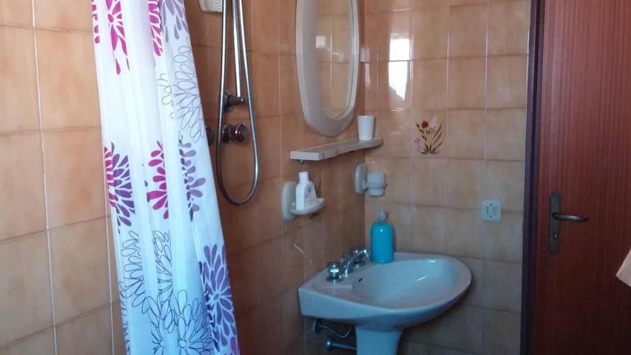 Photo of Bathroom in Rometta Marea