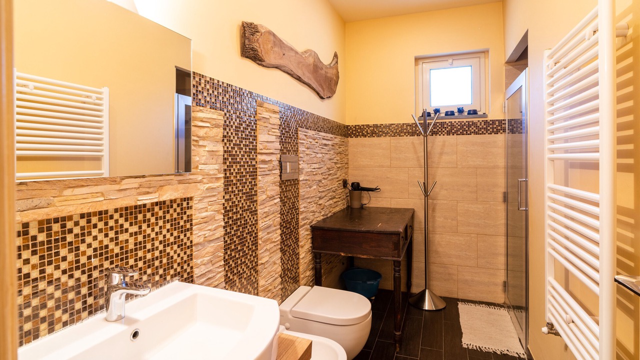 Photo of Bathroom in Piedimonte Etneo