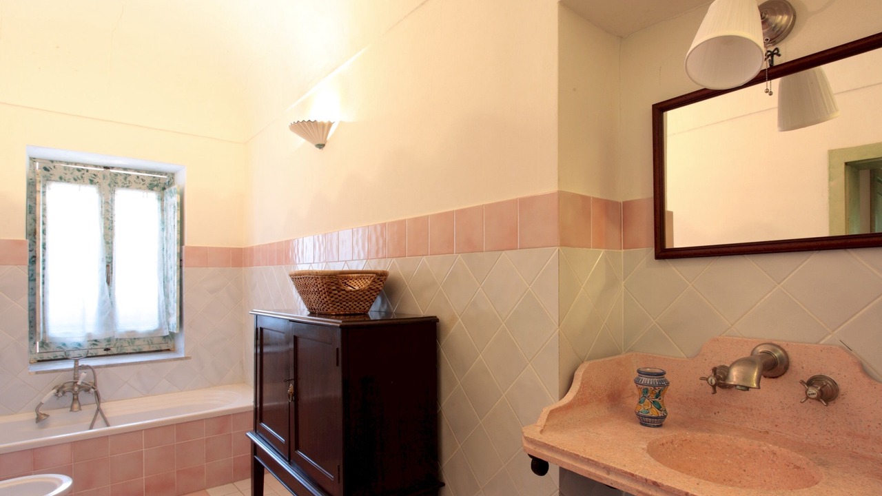 Photo of Bathroom in Ortigia