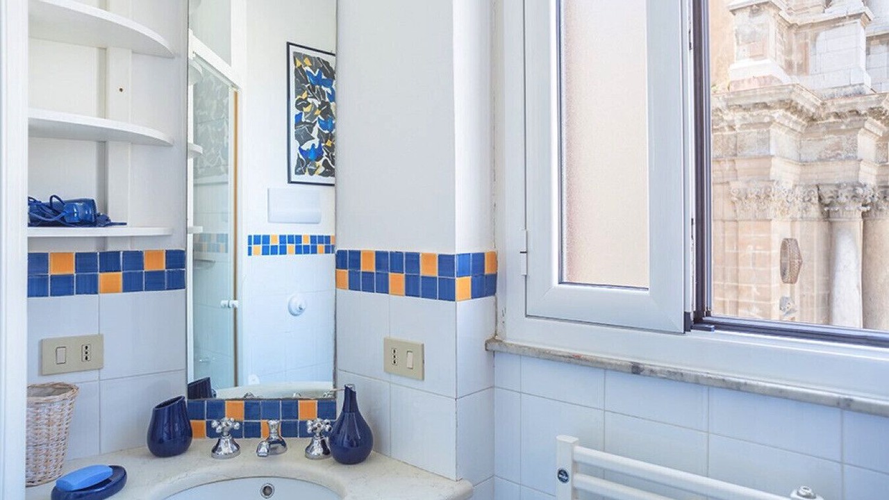 Photo of Bathroom in Kalsa