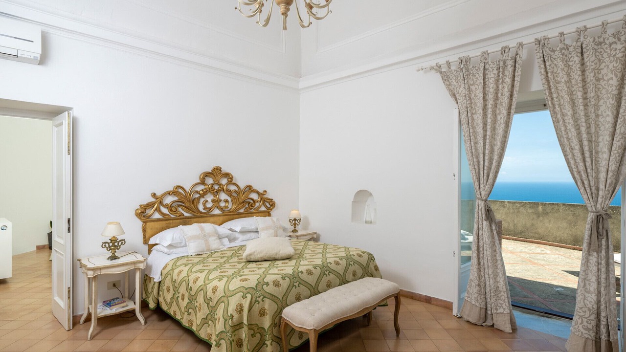 Photo of Bedroom in Praiano