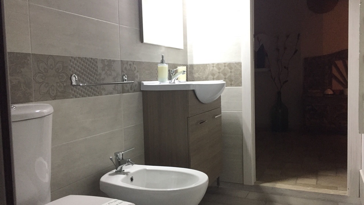 Photo of Bathroom in Floridia