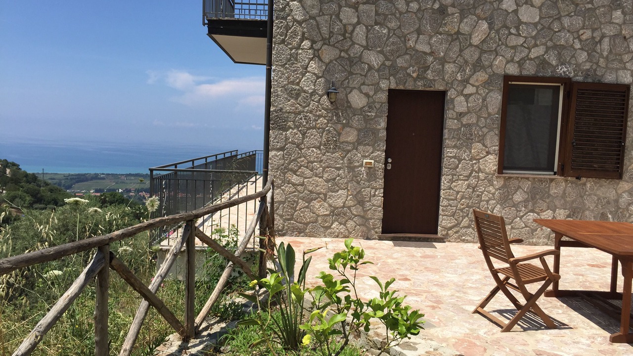 Photo of Outdoor in Capri Leone