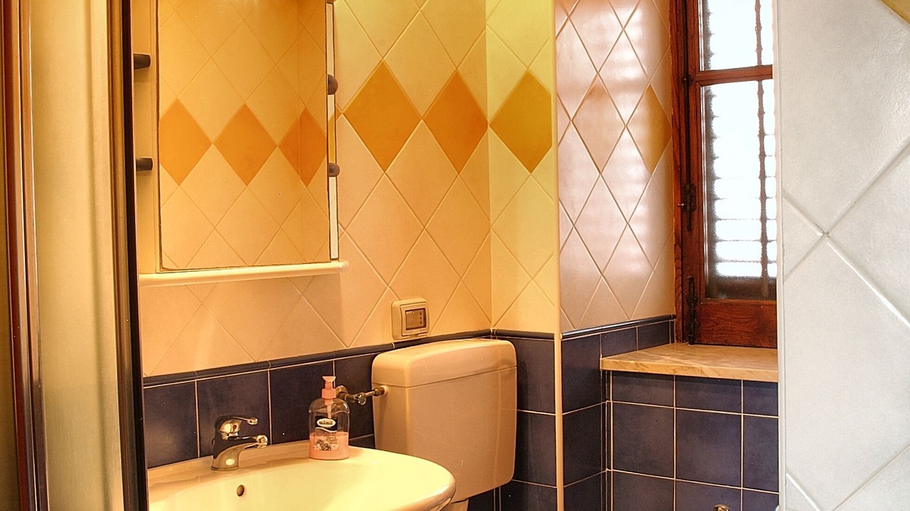 Photo of Bathroom in Old Town