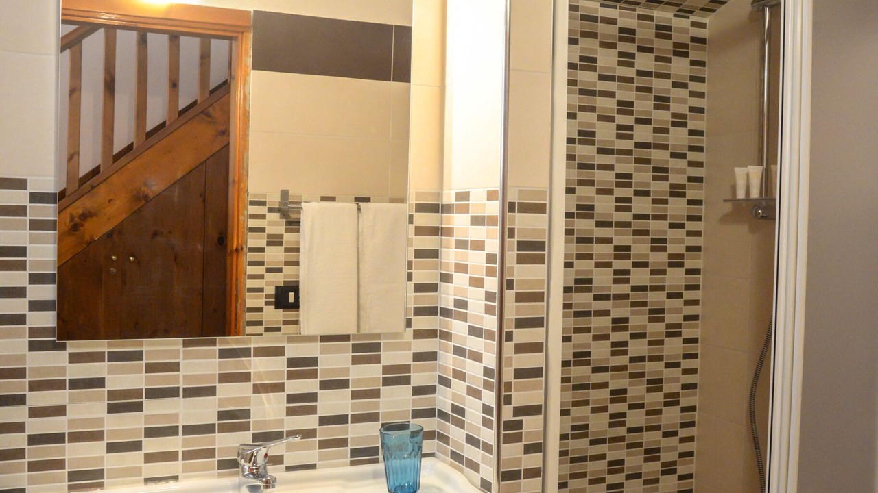 Photo of Bathroom in Noto Historic Centre