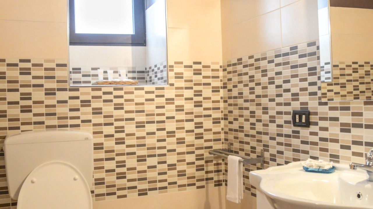 Photo of Bathroom in Noto Historic Centre