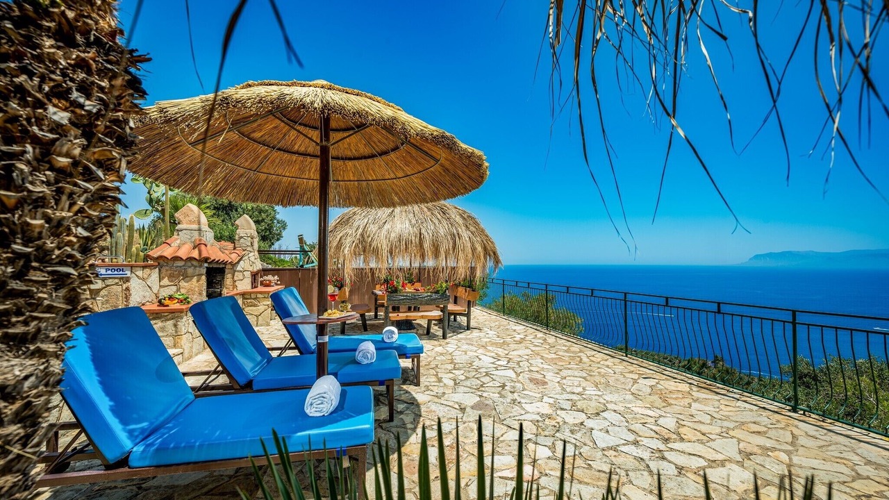 Photo of Patio Balcony in Scopello