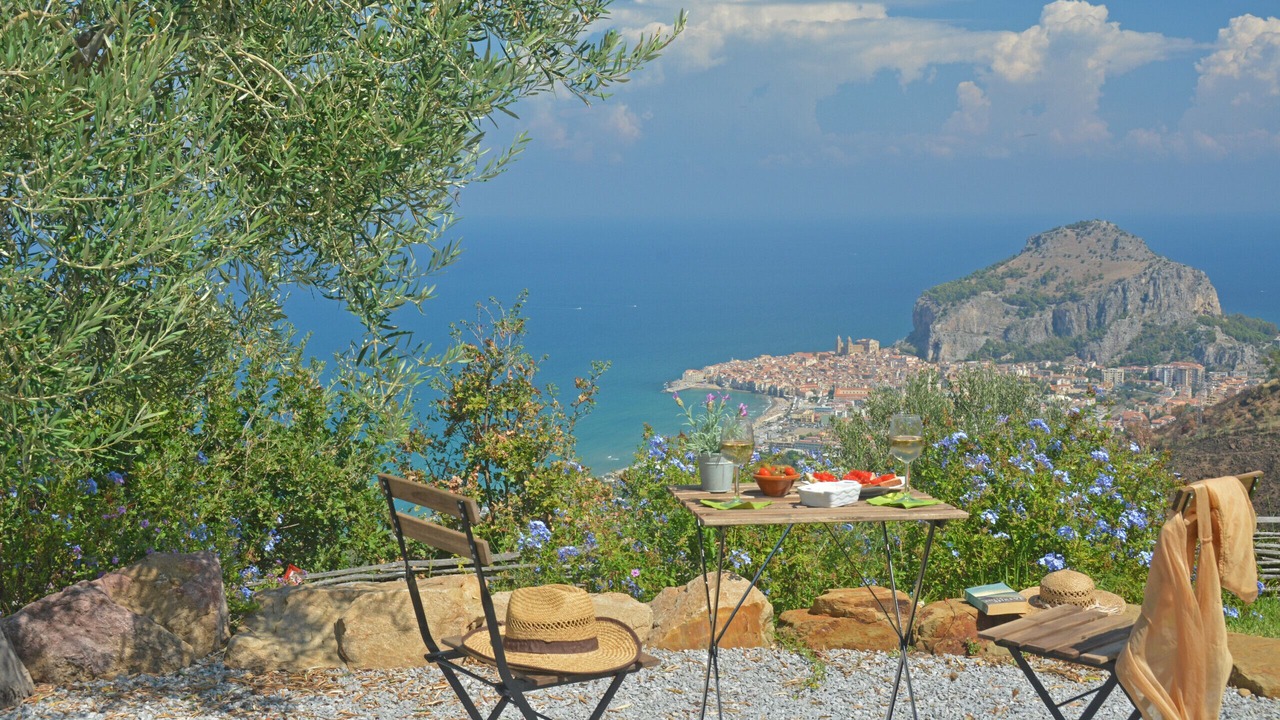 Photo of Others in Cefalu