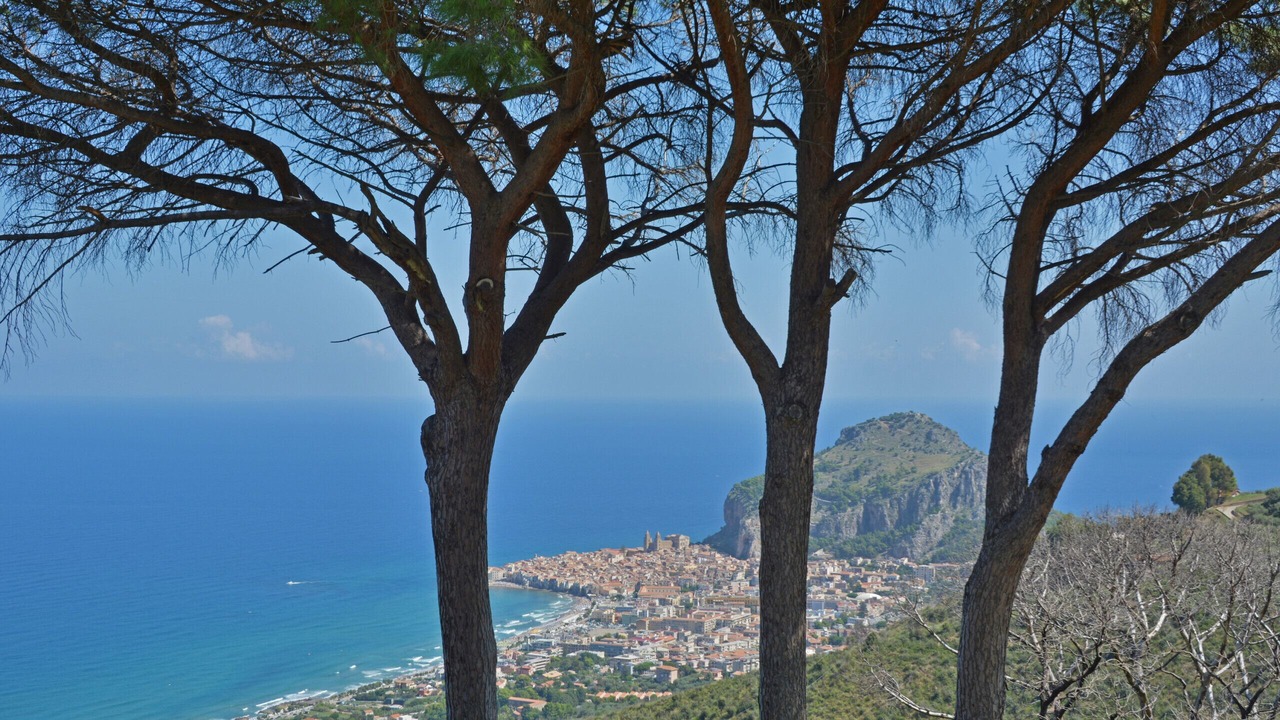 Photo of Others in Cefalu