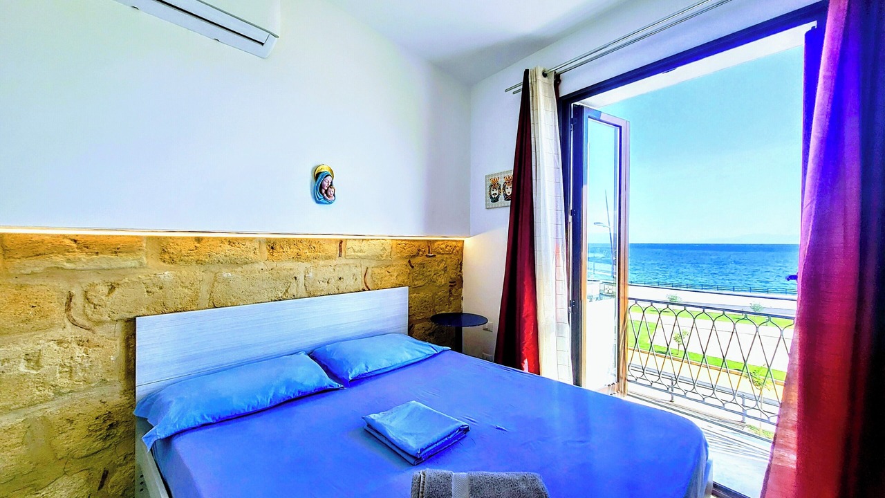 Photo of Bedroom in Porticello