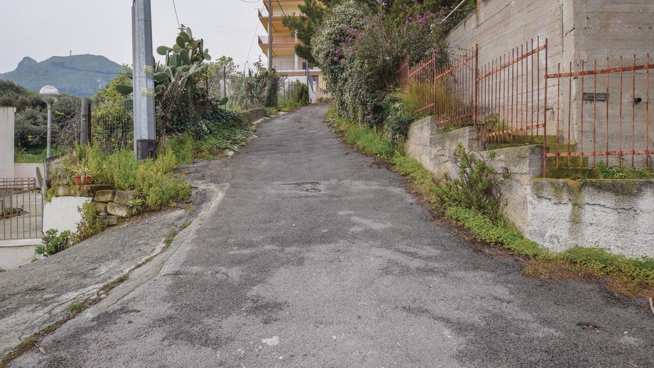 Photo of Others in Torre Colonna-sperone