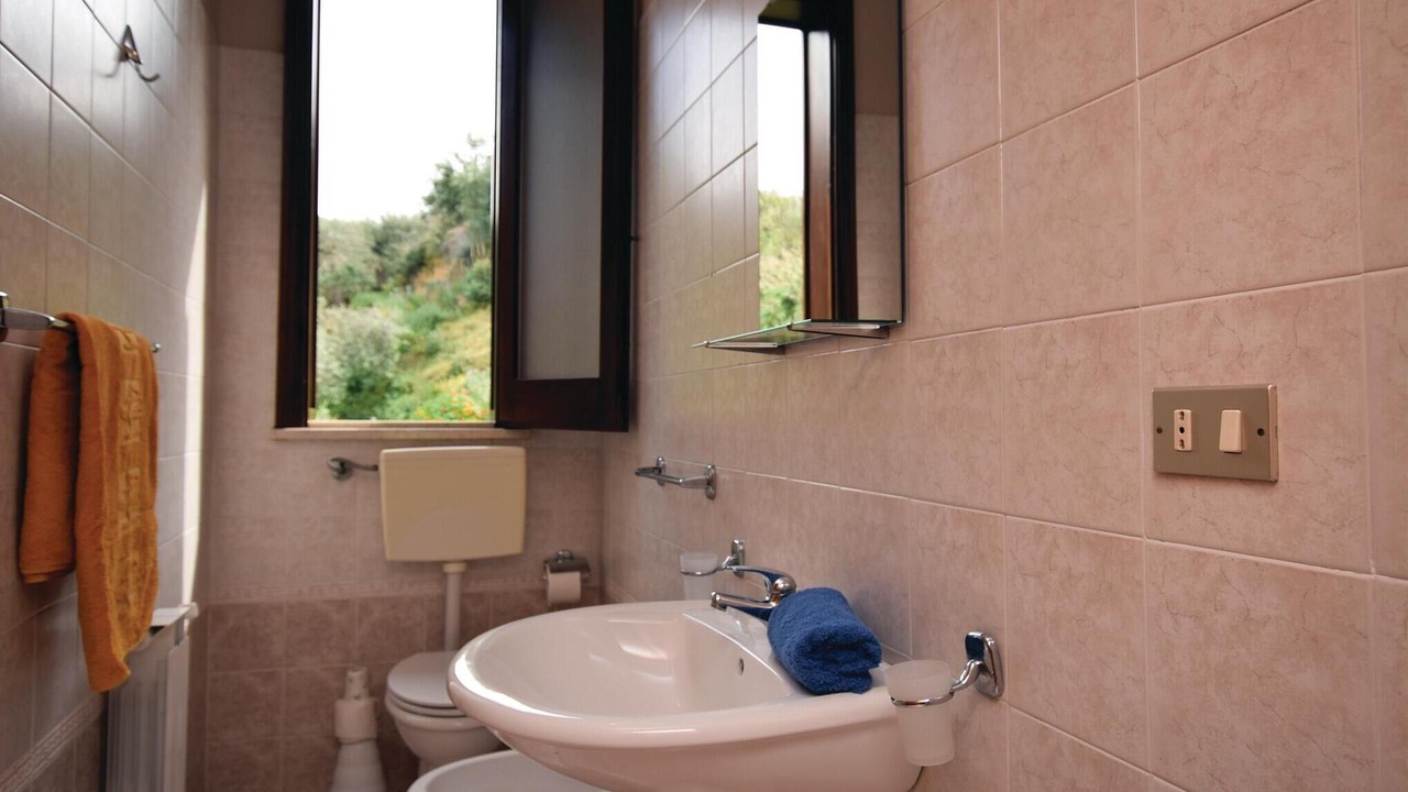 Photo of Bathroom in Torre Colonna-sperone