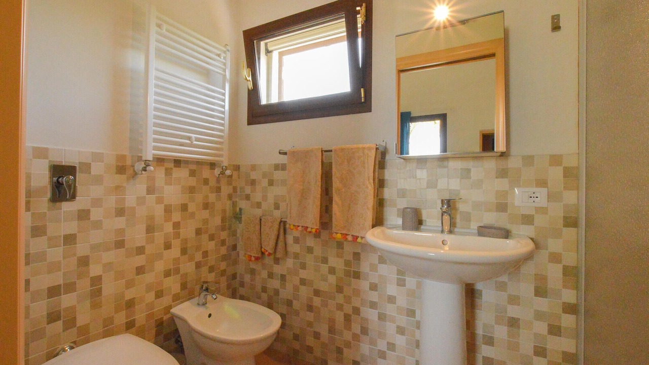 Photo of Bathroom in Menfi