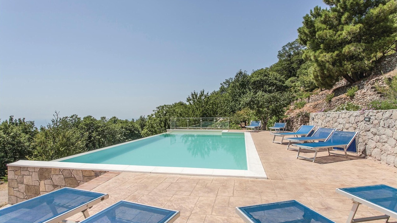 Photo of Outdoor in Graniti