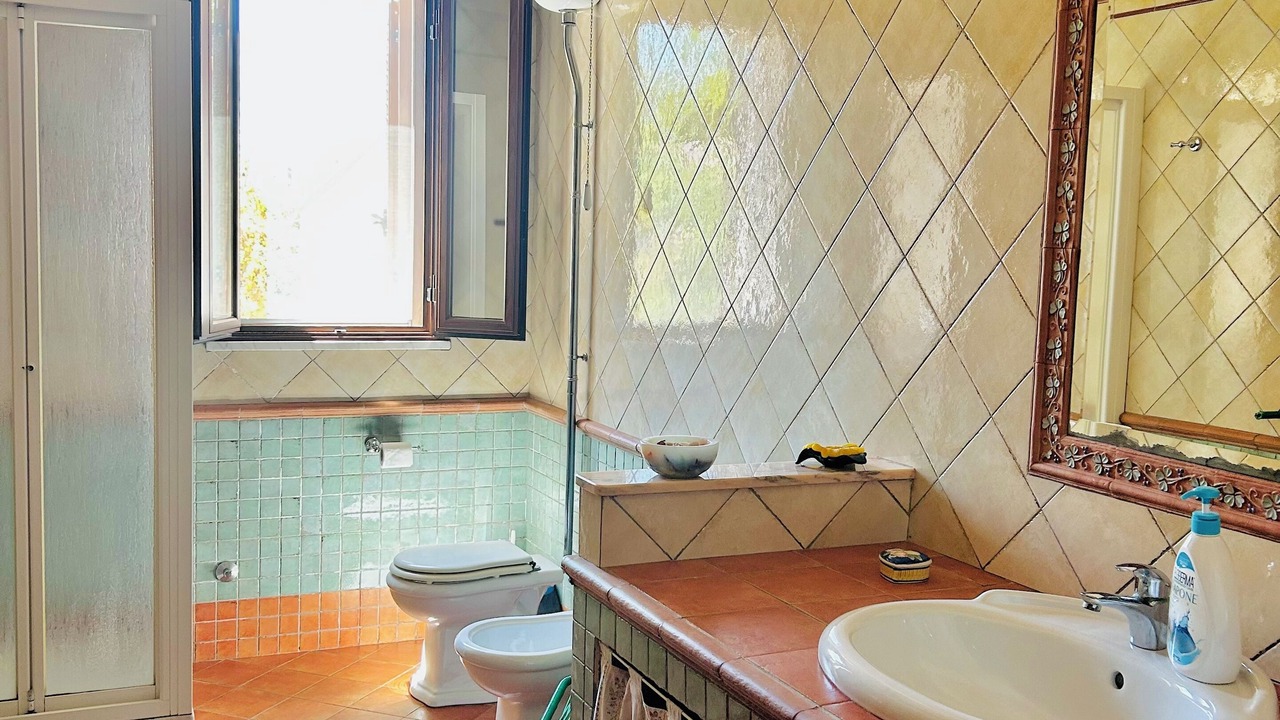 Photo of Bathroom in Carini
