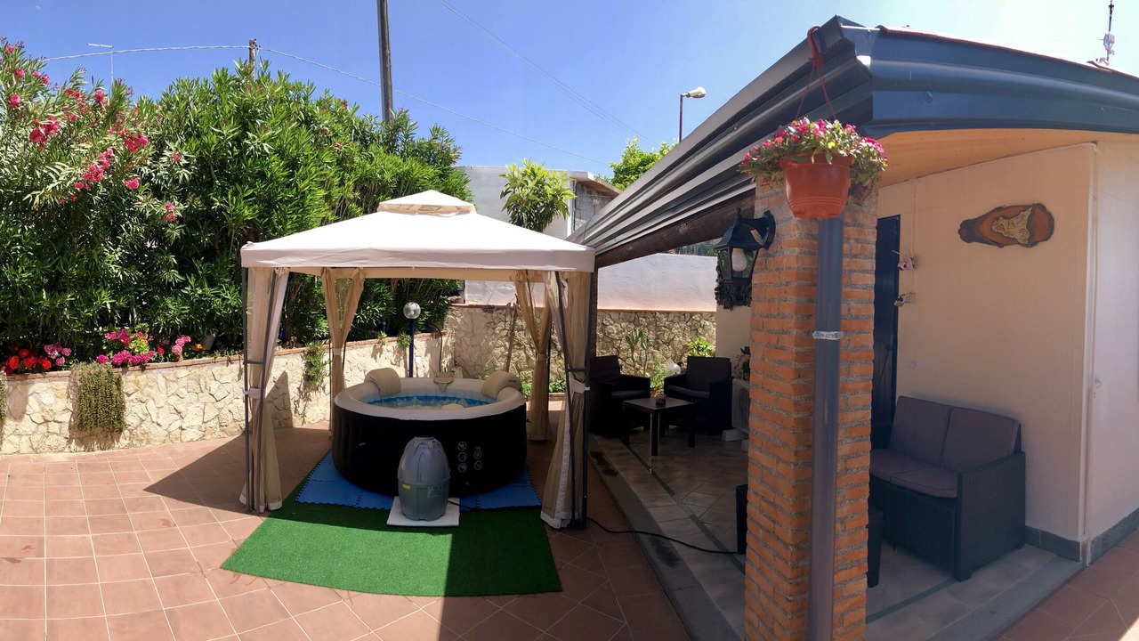 Photo of Patio Balcony in Costa Saracena-Castelluccio